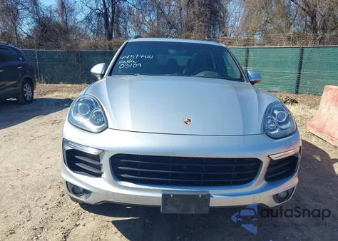 2017 Porsche Cayenne Platinum Edition из США, поврежденный, VIN WP1AA2A23HKA84228